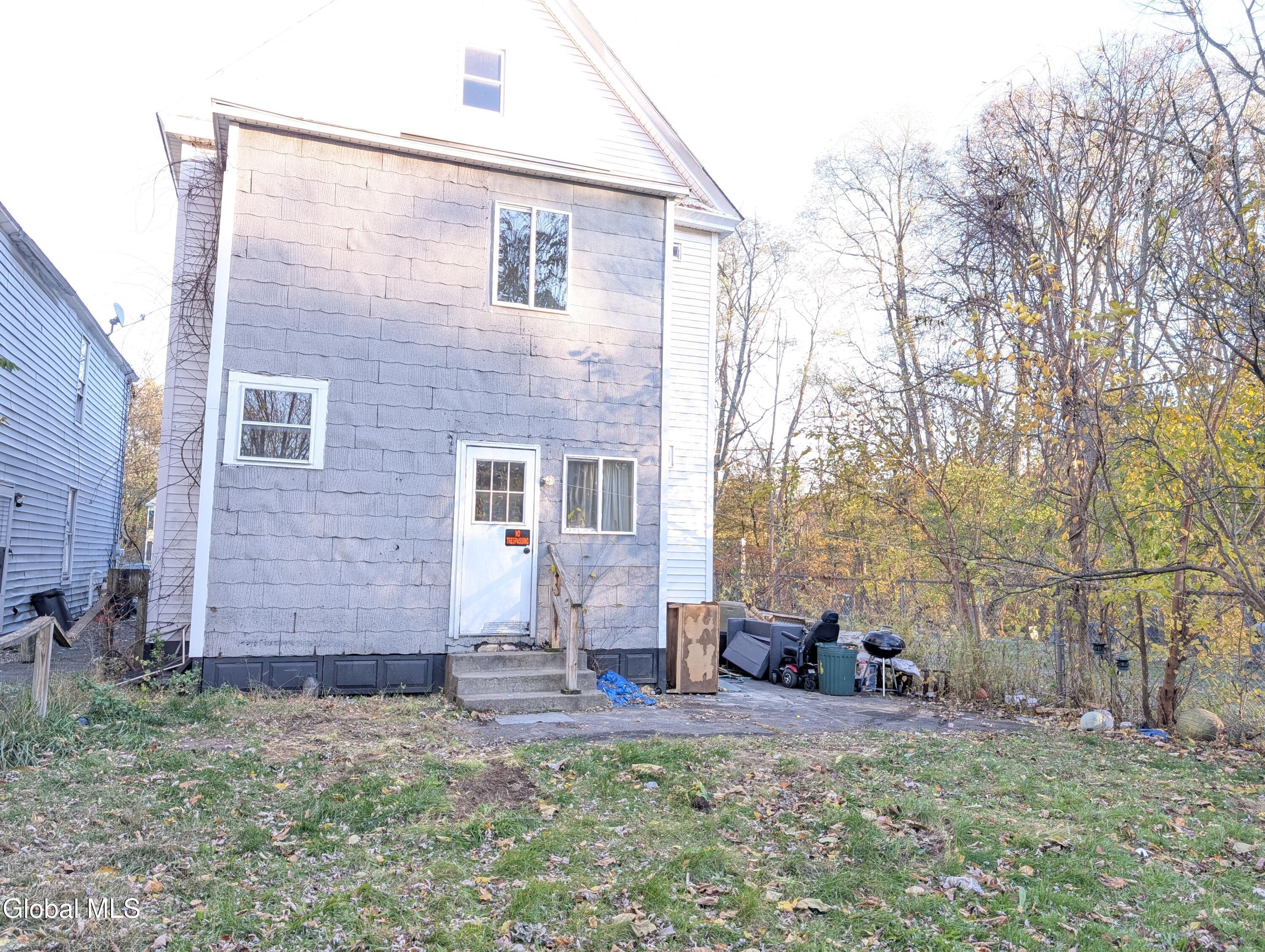 16 Paulding Street Schenectady, NY 12308 - Photo 39 of 40 PXL_20251108_203748949