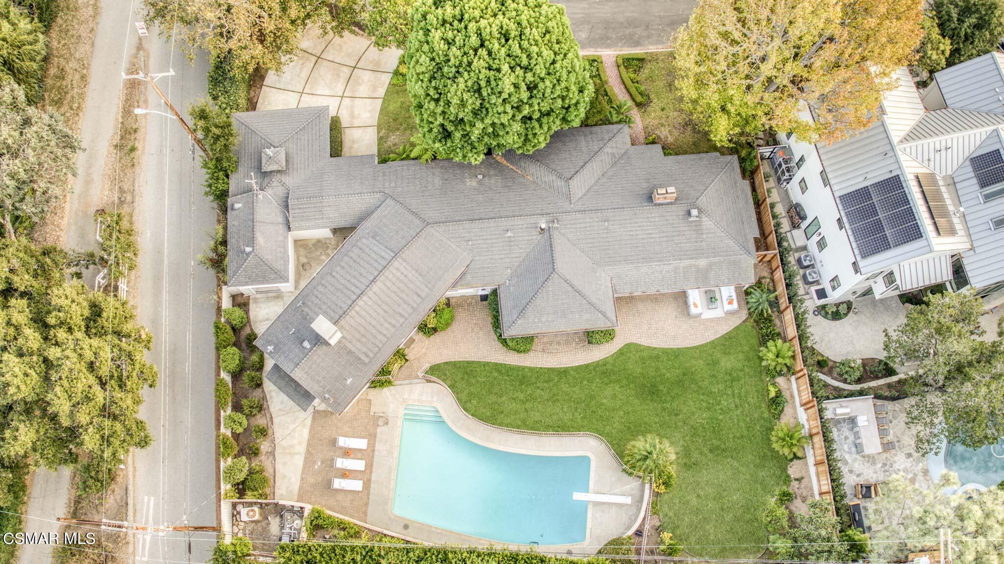 14401 Villa Woods Place Pacific Palisades, CA 90272 - Photo 33 of 46 an aerial view of a house with a yard and plants