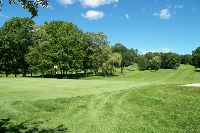 $645,000 | 140 Heritage Hills, Unit A, Somers, NY 10589