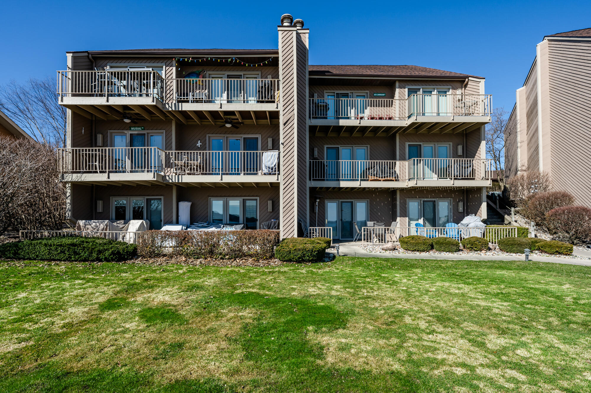 5251 Paw Paw Lake Road, Unit 16 Coloma, MI 49038 - Photo 2 of 39 Paw Paw Lake 16-132