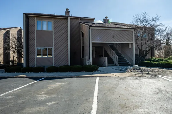 $575,000 | 5251 Paw Paw Lake Road, Unit 16, Coloma, MI 49038