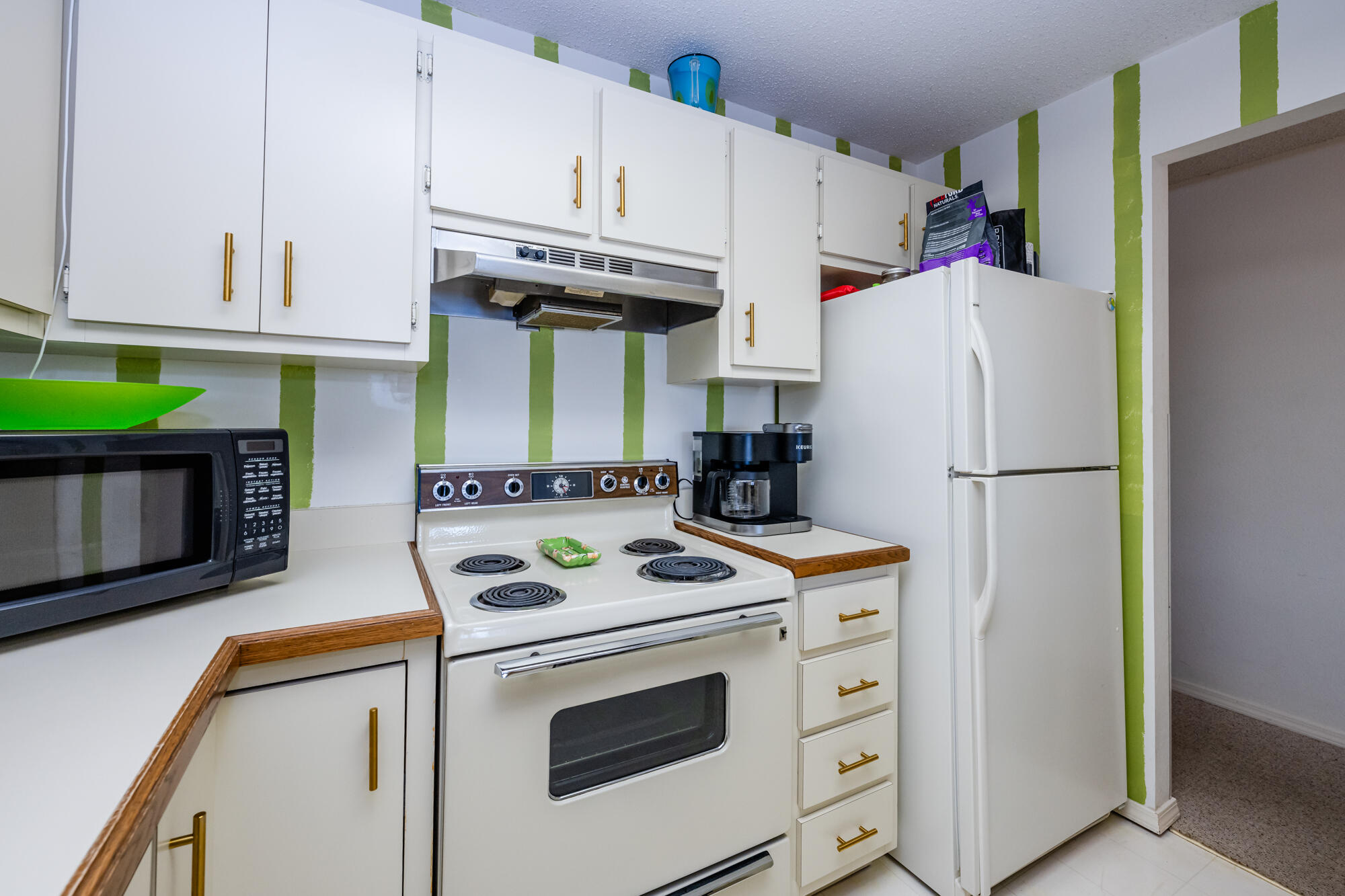 5251 Paw Paw Lake Road, Unit 16 Coloma, MI 49038 - Photo 9 of 39 Paw Paw Lake 16-106