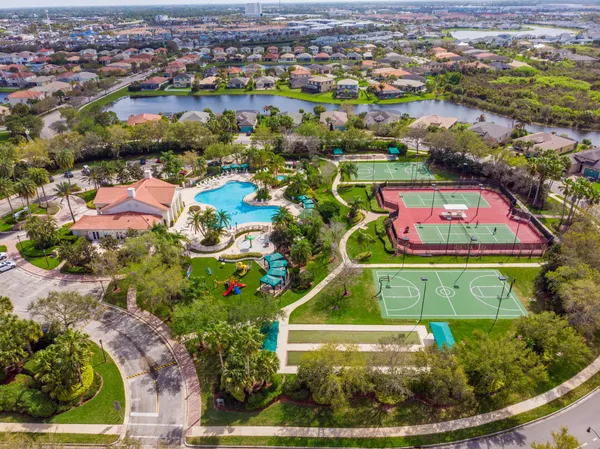 $424,900 | 11769 Southwest Bennington Circle, Port St. Lucie, FL 34987