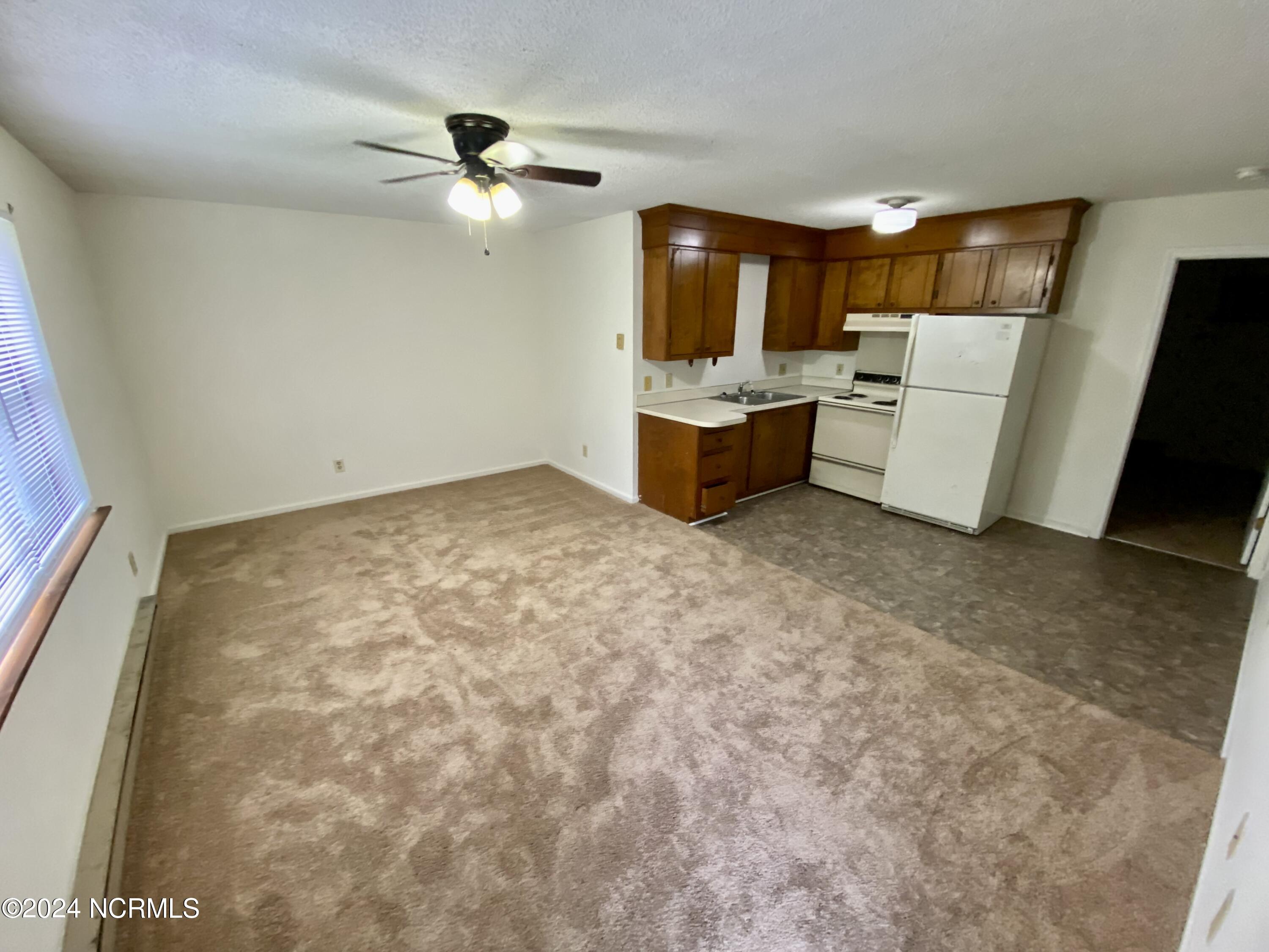 2609 MacGregor Downs Road, Unit 14 Greenville, NC 27834 - Photo 5 of 5 IMG_0139