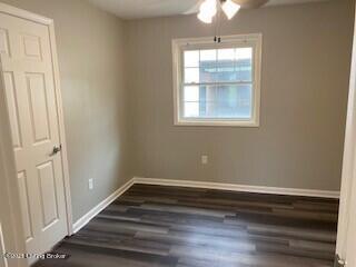 231 Blossom Road Louisville, KY 40229 - Photo 5 of 22 5