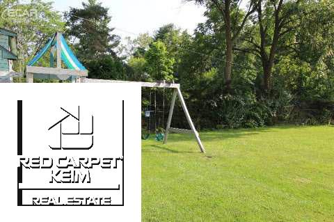 3193 South Genesee Road Burton, MI 48519 - Photo 6 of 42 20437155-5.JPG