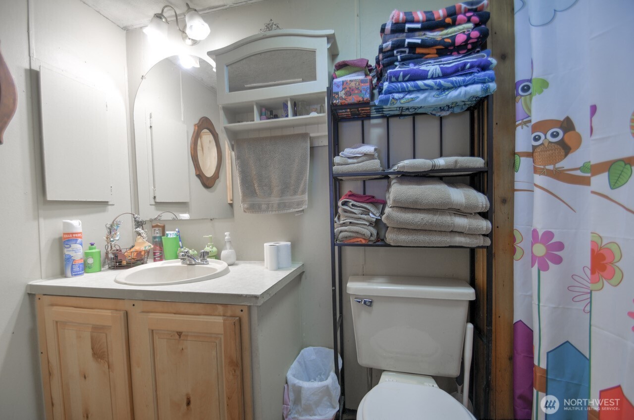 17340 Sargent Road Southwest, Unit 15 Rochester, WA 98579 - Photo 7 of 21