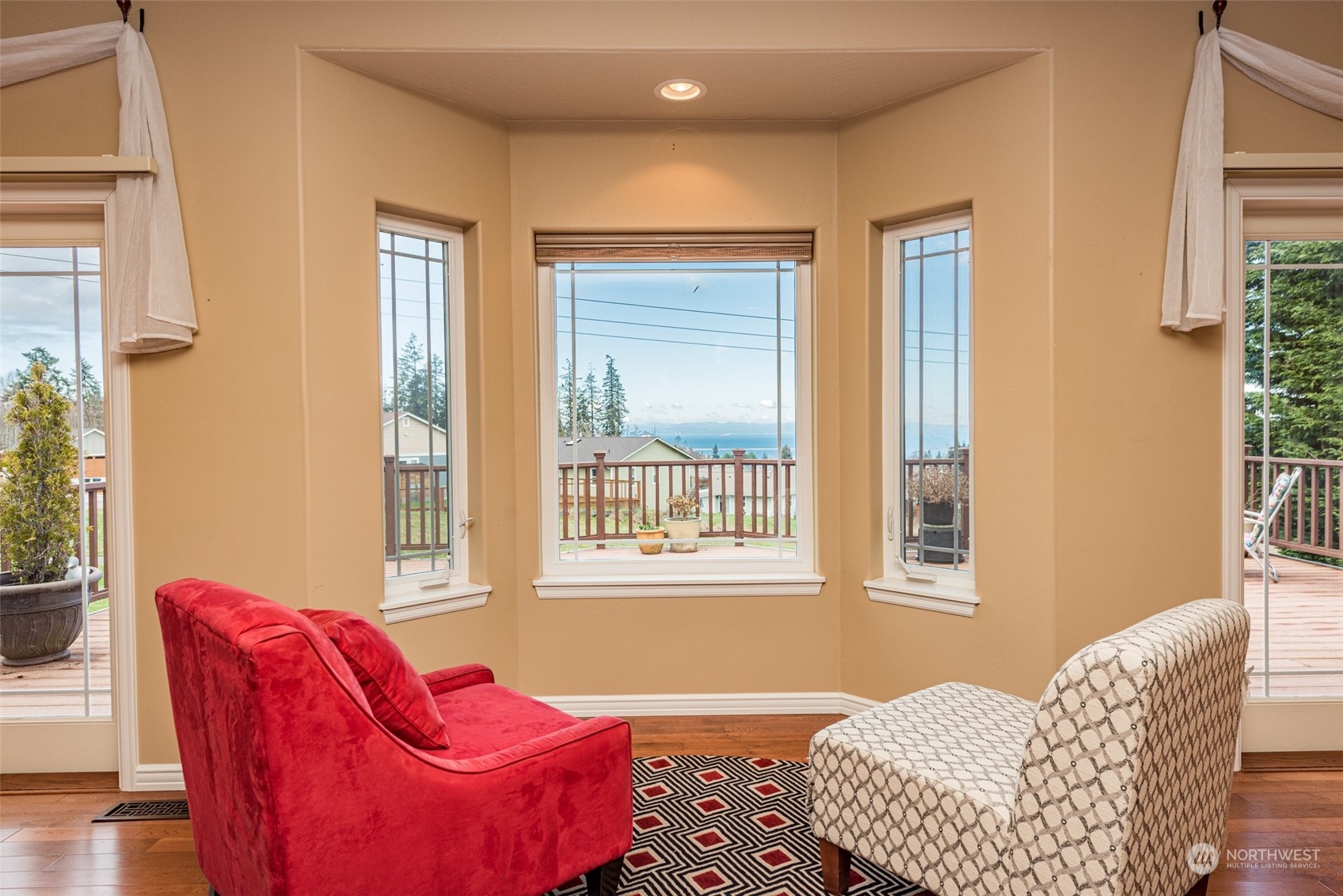 1203 Rook Drive Port Angeles, WA 98362 - Photo 6 of 38 Gallery Image 6