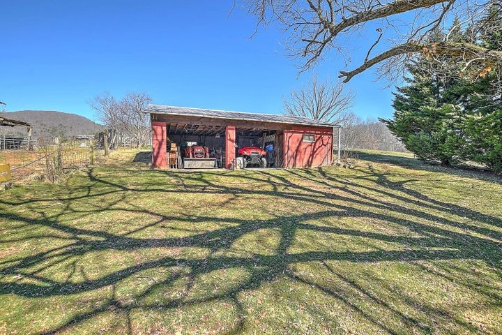 204 George Bowers Road Elizabethton, TN 37643 - Photo 8 of 26
