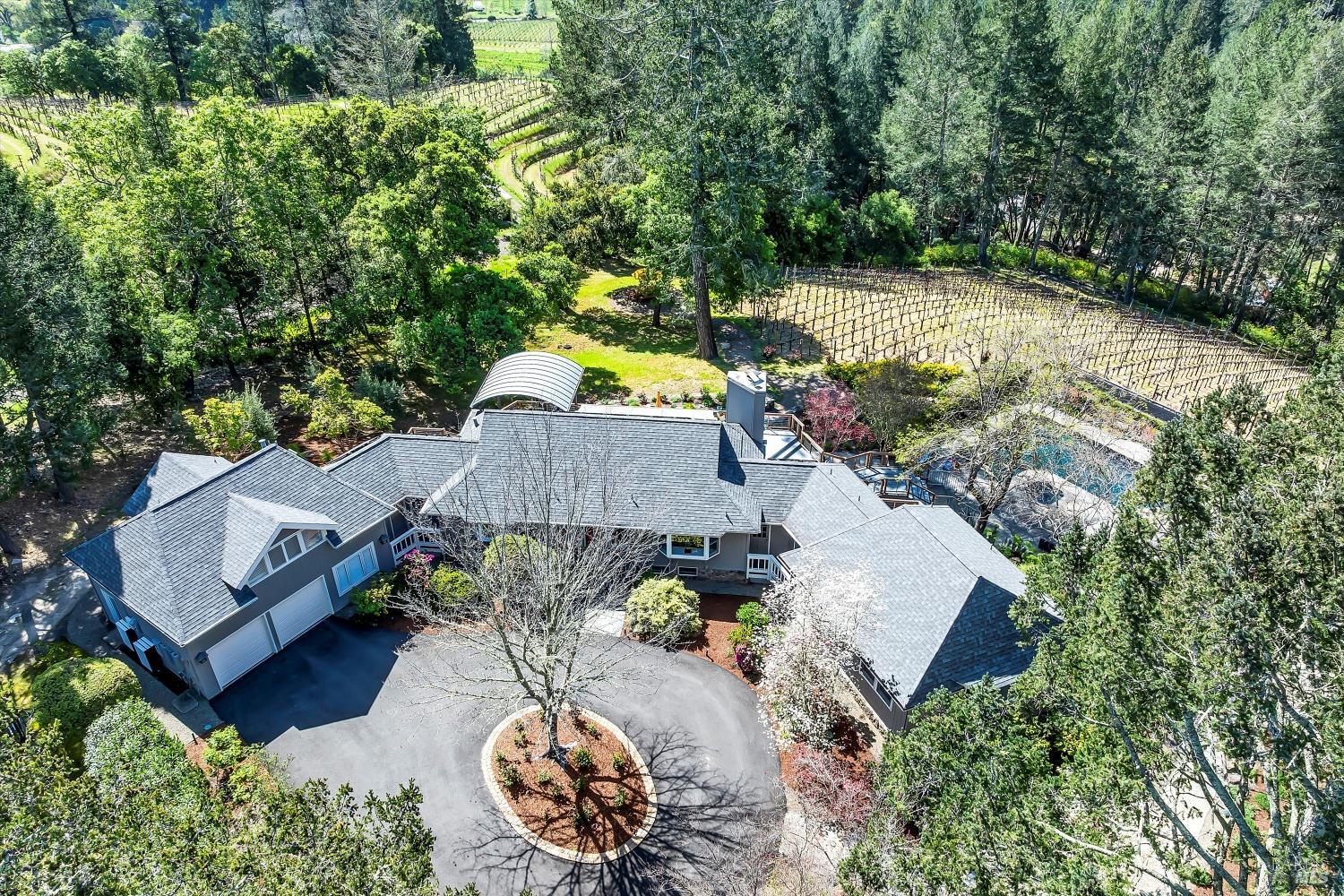 511 Kortum Canyon Road Calistoga, CA 94515 - Photo 79 of 87 Circular driveway and garage with apartment above.