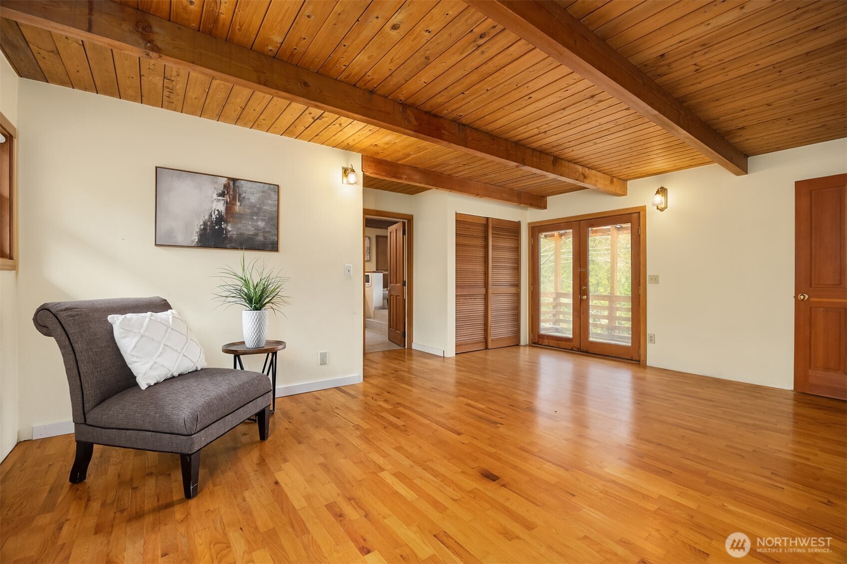 5790 Old Mill Road Northeast Bainbridge Island, WA 98110 - Photo 12 of 31