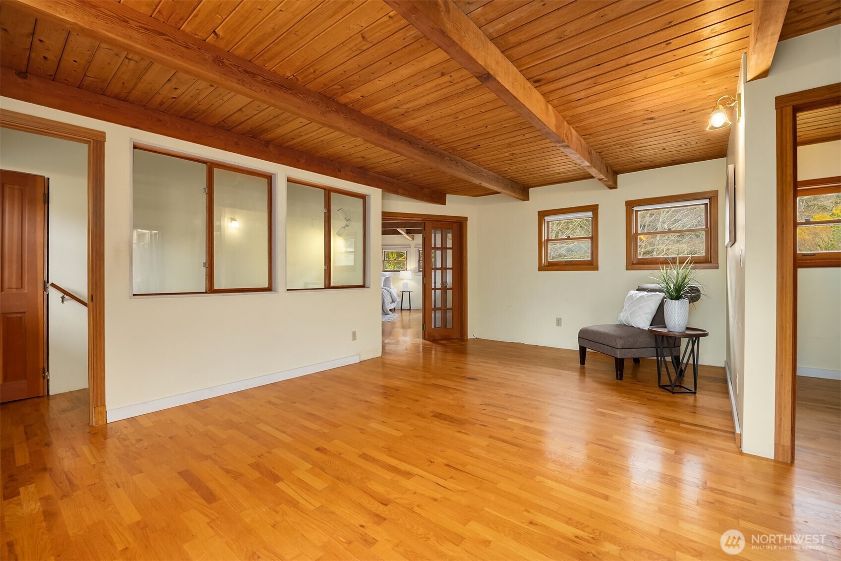 5790 Old Mill Road Northeast Bainbridge Island, WA 98110 - Photo 14 of 31