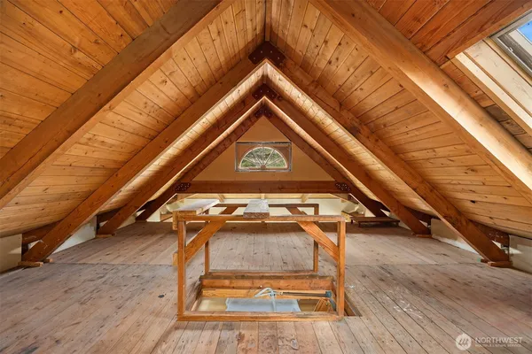 a view of an empty room with window