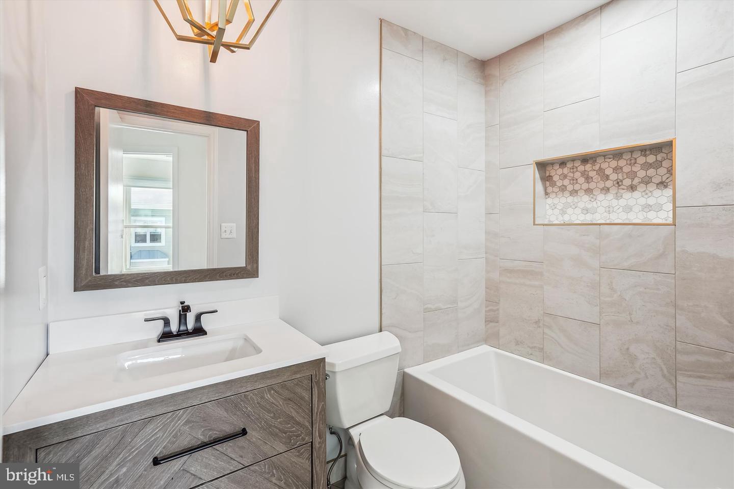 6010 Sunset Ridge Court Centreville, VA 20121 - Photo 24 of 26 2nd full bath