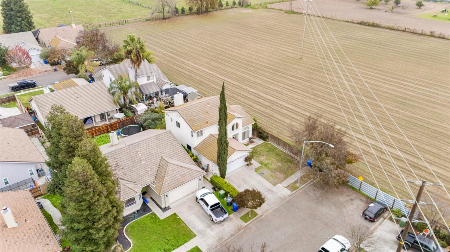 938 Zina Lane Turlock, CA 95380 - Photo 31 of 39