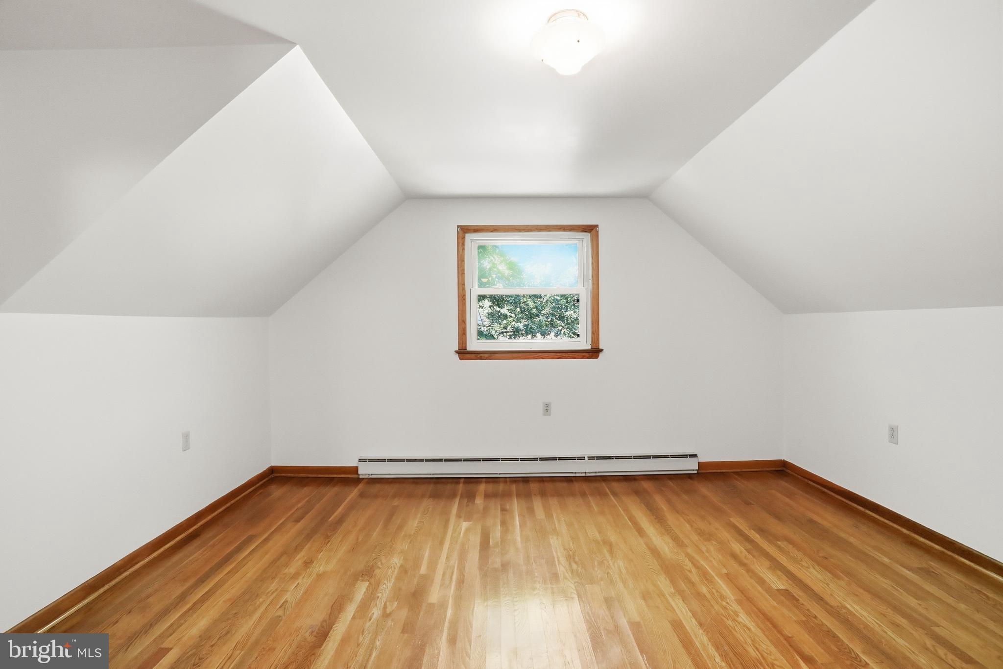 206 Dogwood Road Winchester, VA 22602 - Photo 26 of 39 Bedroom 3
