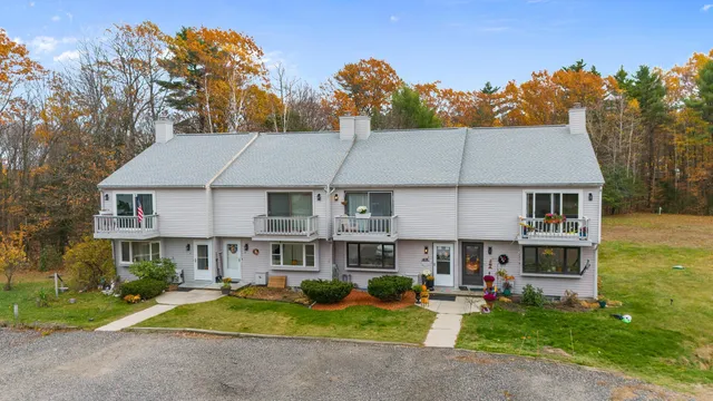 $300,000 | 69 Birch Glen Drive, Unit 2, Bennington, NH 03442