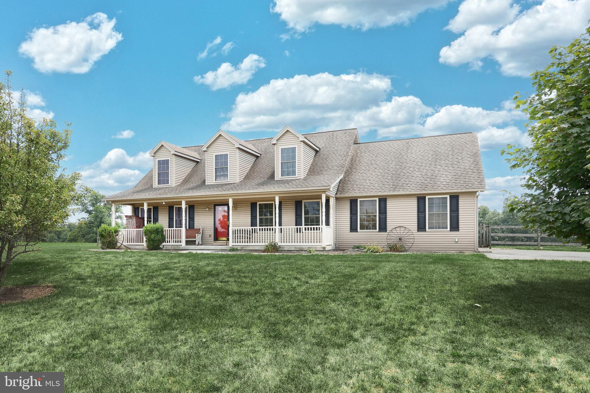 4380 Admire Road Thomasville, PA 17364 - Photo 4 of 47 Gallery Image 4