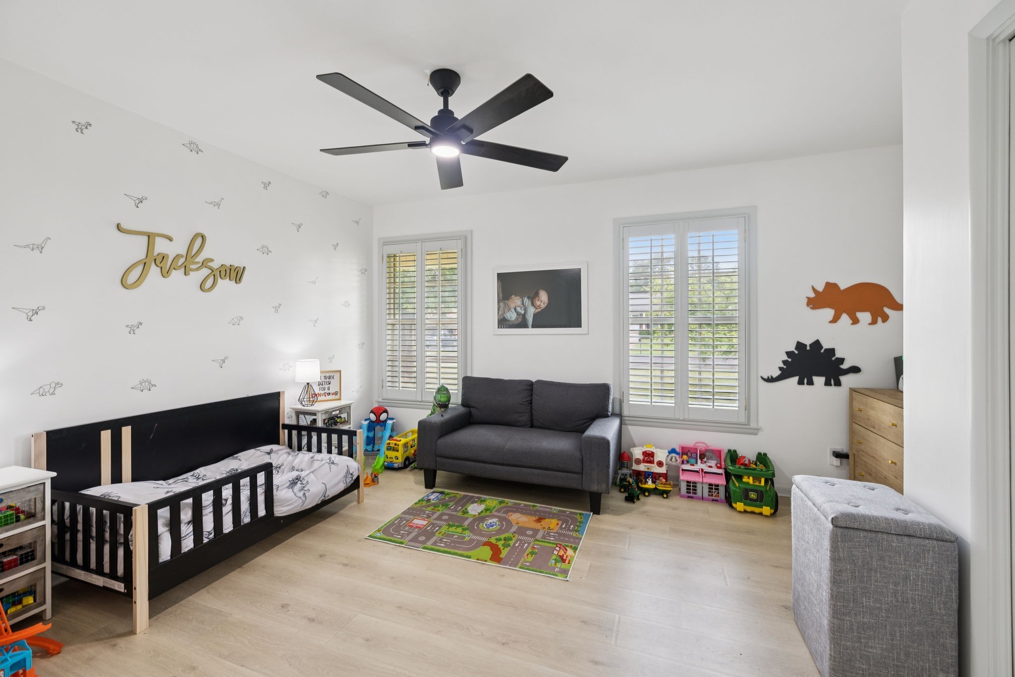 1005 Wilson Lane Pulaski, TN 38478 - Photo 36 of 71 a living room with furniture and a window