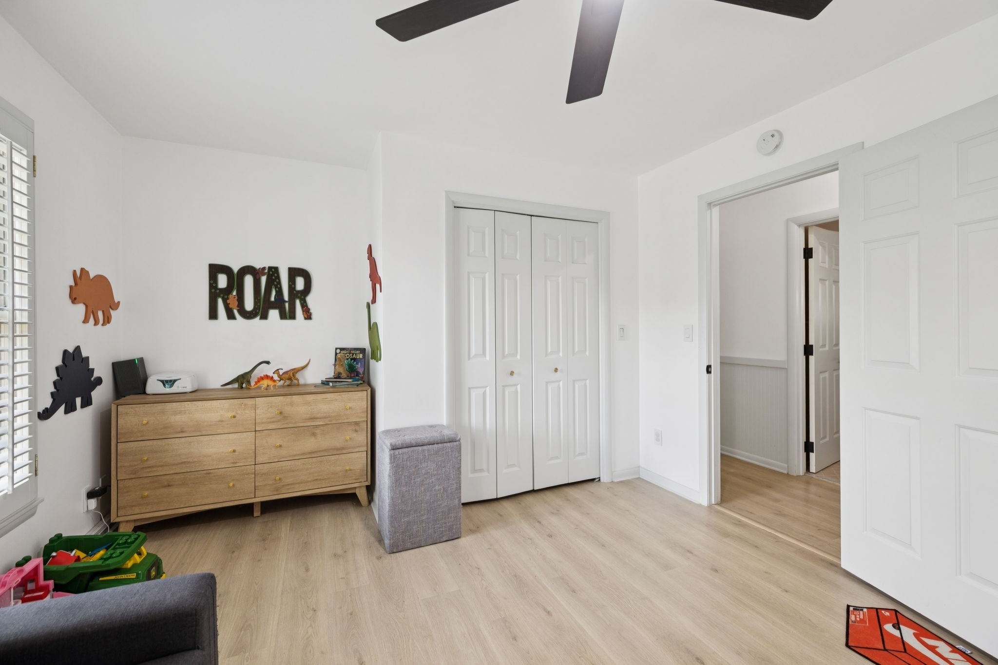1005 Wilson Lane Pulaski, TN 38478 - Photo 37 of 71 a living room with furniture and wooden floor