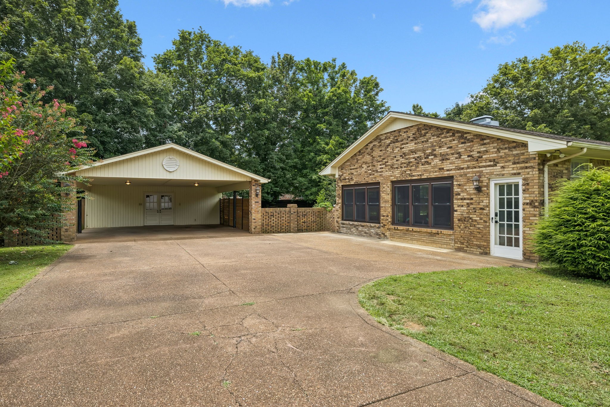 1005 Wilson Lane Pulaski, TN 38478 - Photo 49 of 71 front view of a house with a yard and an trees