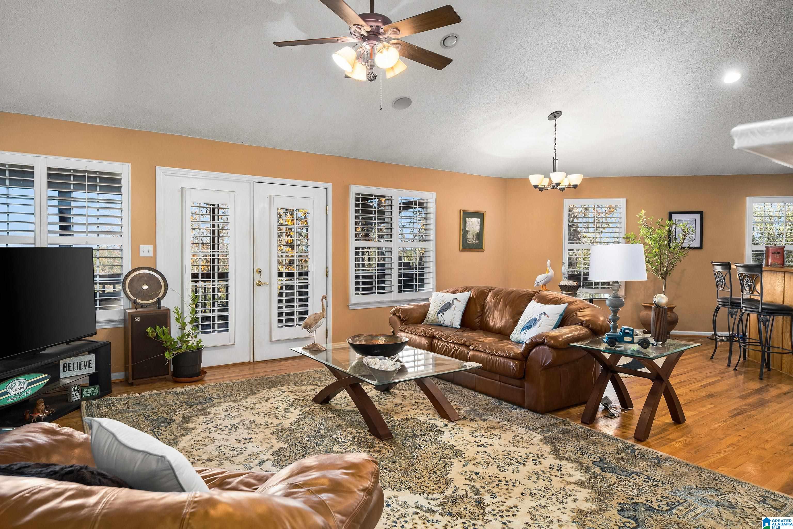 622 Henderson Road Odenville, AL 35120 - Photo 8 of 46