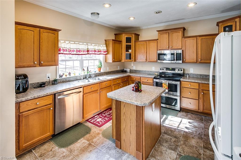 6581 Mt Lebanon Road Troy, NC 27371 - Photo 2 of 30 Gallery Image 2