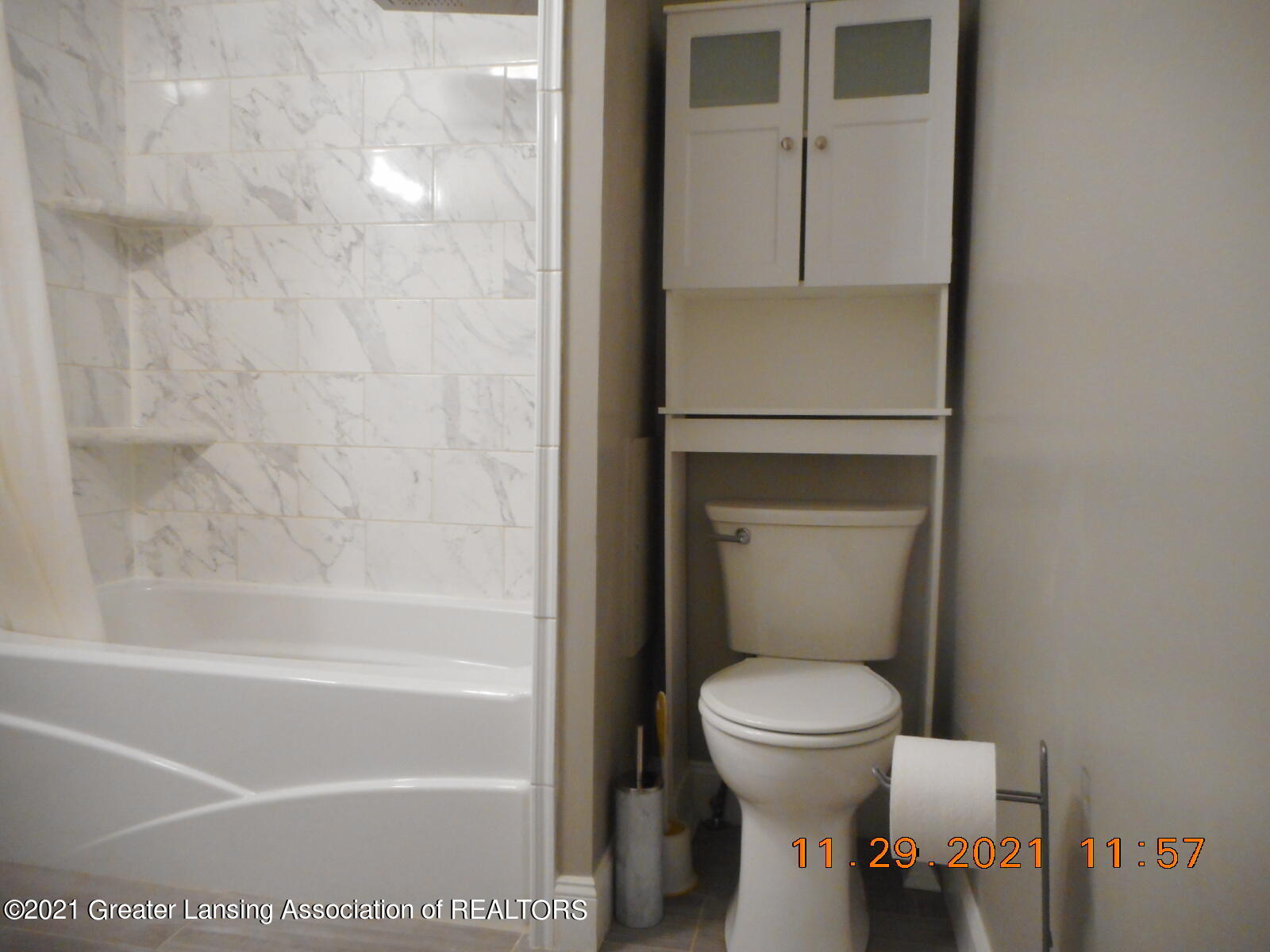 346 Stoner Road Lansing, MI 48917 - Photo 15 of 42 DSCN3964