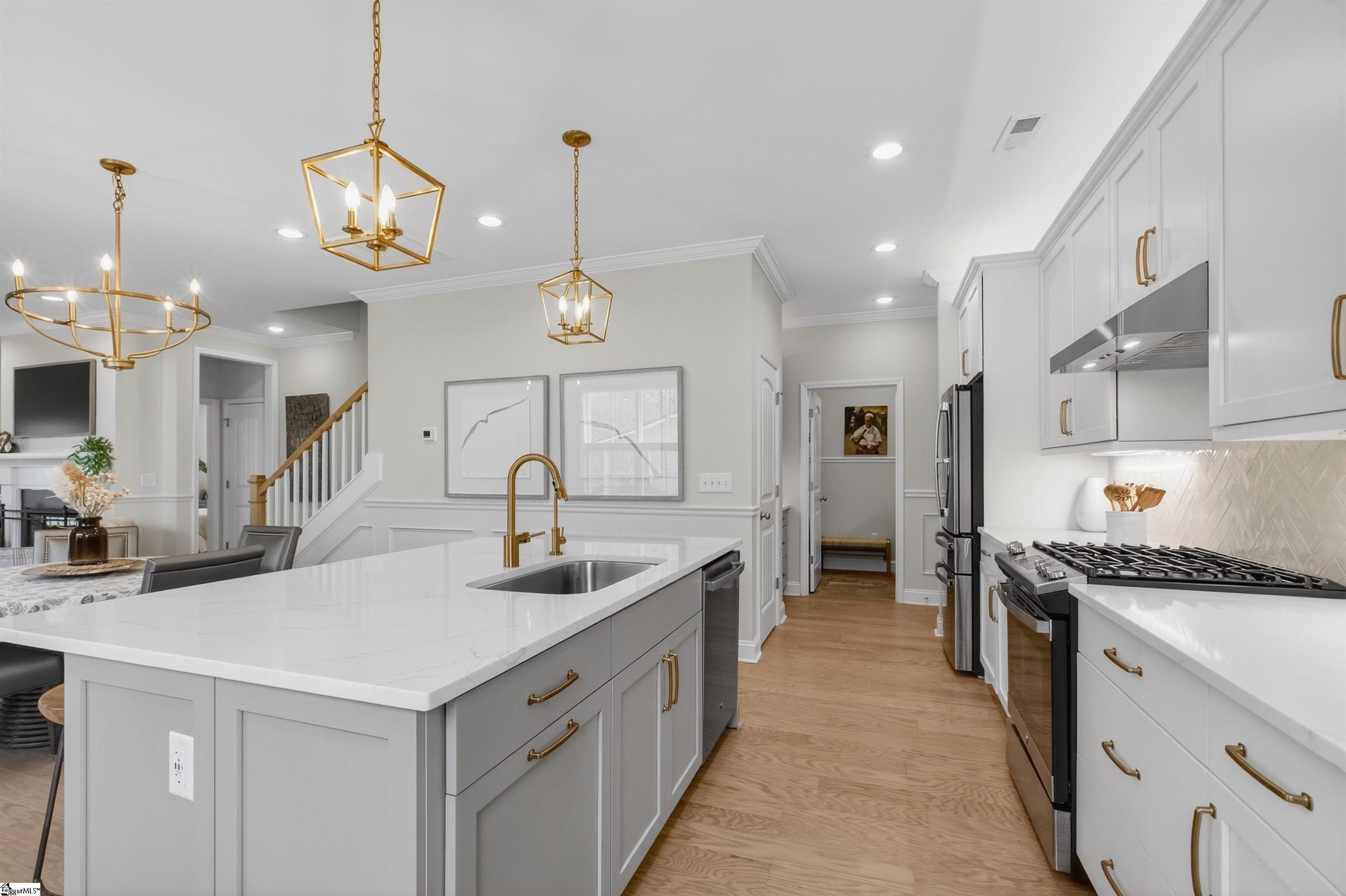 30 Hensley Road Greenville, SC 29607 - Photo 12 of 47