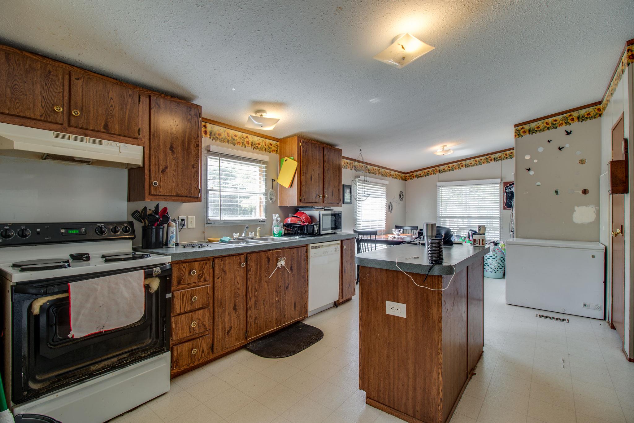 320 Will Murphey Road Lewisburg, TN 37091 - Photo 8 of 20 Gallery Image 8