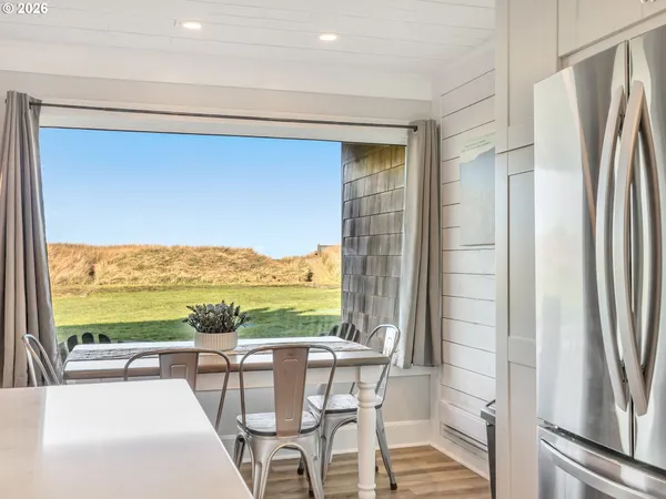 $549,000 | 856 Neacoxie Boulevard, Unit 304, Gearhart, OR 97138