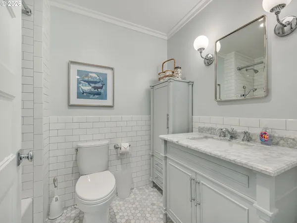 $549,000 | 856 Neacoxie Boulevard, Unit 304, Gearhart, OR 97138