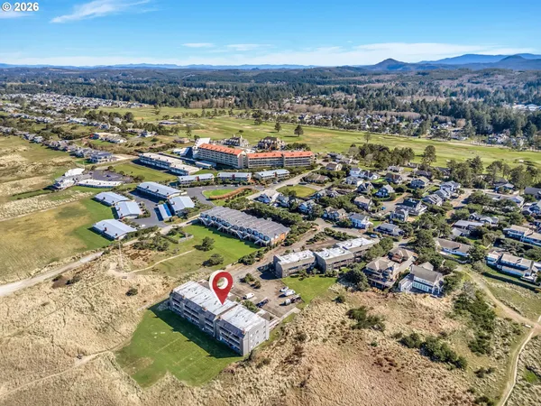 $549,000 | 856 Neacoxie Boulevard, Unit 304, Gearhart, OR 97138