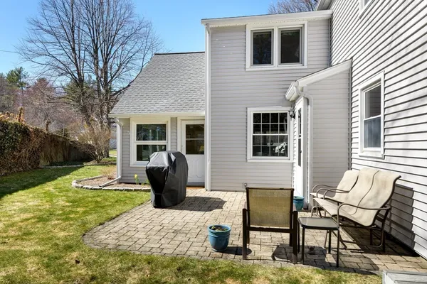 $699,900 | 14 Wyndhurst Drive, Holden, MA 01520