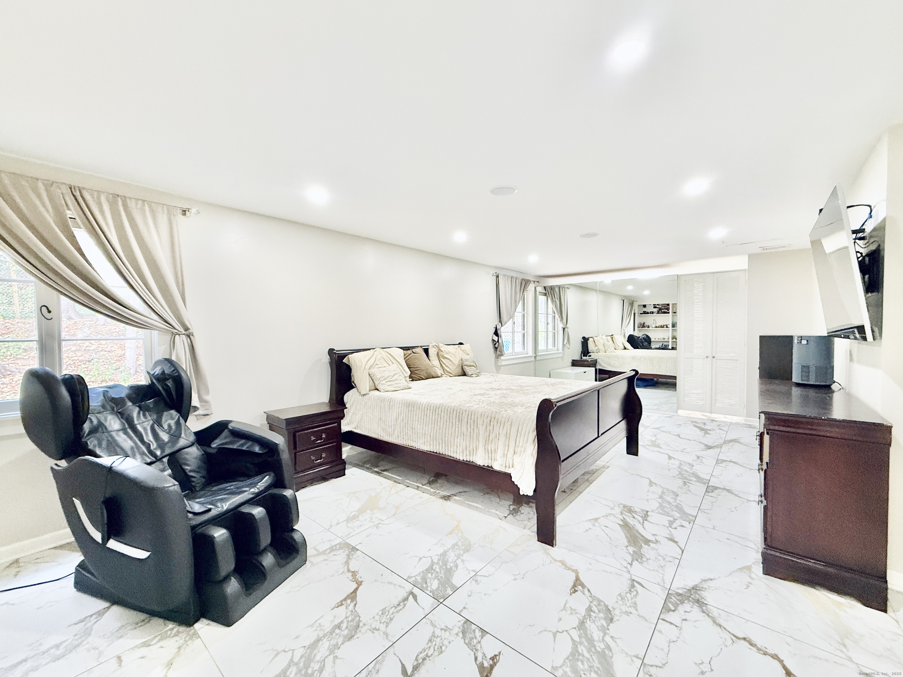 148 Bungay Road Seymour, CT 06483 - Photo 9 of 20 a spacious bedroom with a bed and couch