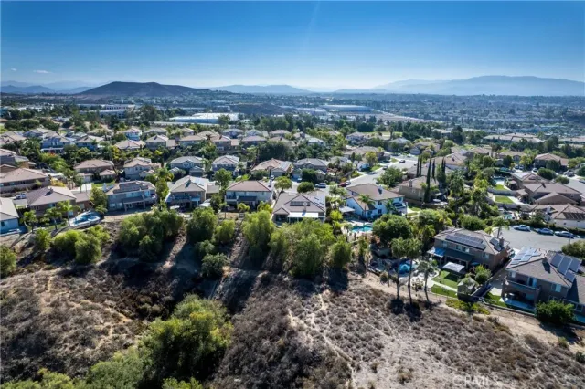 $888,888 | 38653 Falkirk Drive, Murrieta, CA 92563