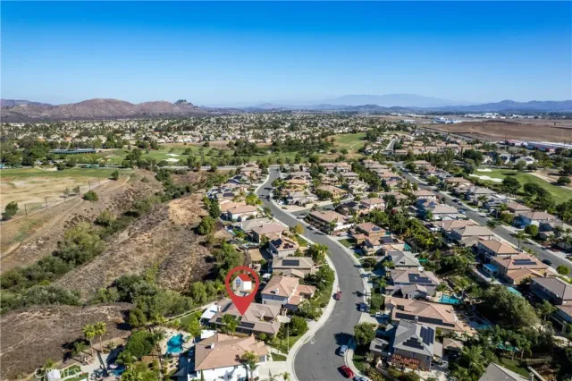 $888,888 | 38653 Falkirk Drive, Murrieta, CA 92563