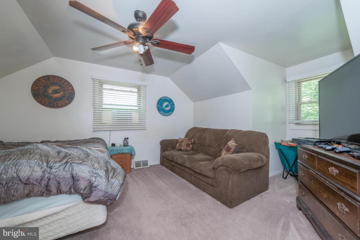 530 West 2nd Avenue Lititz, PA 17543 - Photo 13 of 24