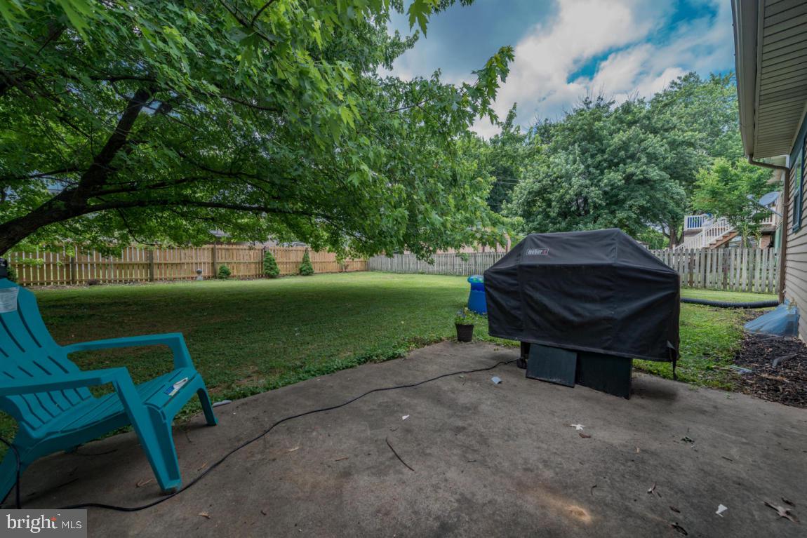 530 West 2nd Avenue Lititz, PA 17543 - Photo 21 of 24