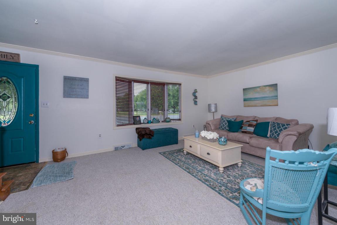 530 West 2nd Avenue Lititz, PA 17543 - Photo 4 of 24