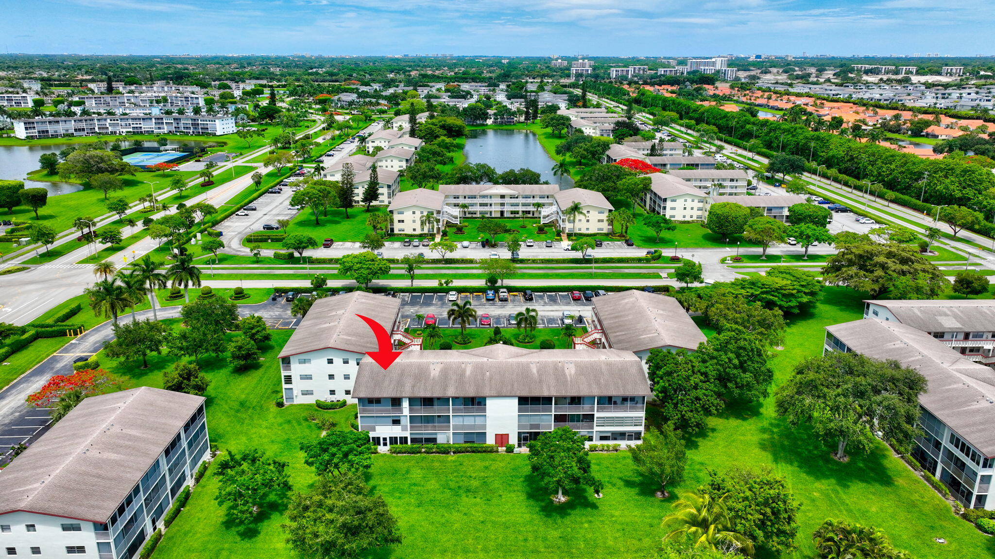 374 Brighton I, Unit 374 Boca Raton, FL 33434 - Photo 48 of 83 Aerial Views of the Corner Unit