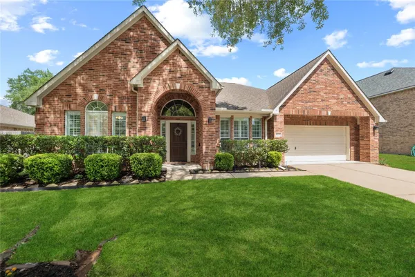 $500,000 | 6039 Whispering Lakes Drive, Katy, TX 77493
