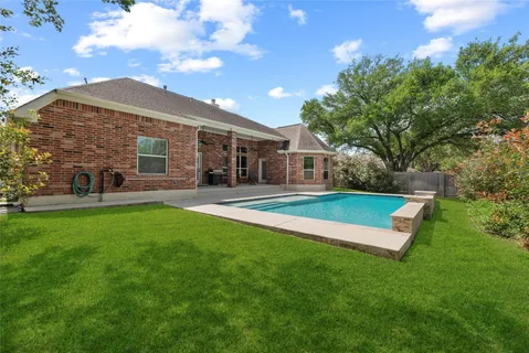 $500,000 | 6039 Whispering Lakes Drive, Katy, TX 77493