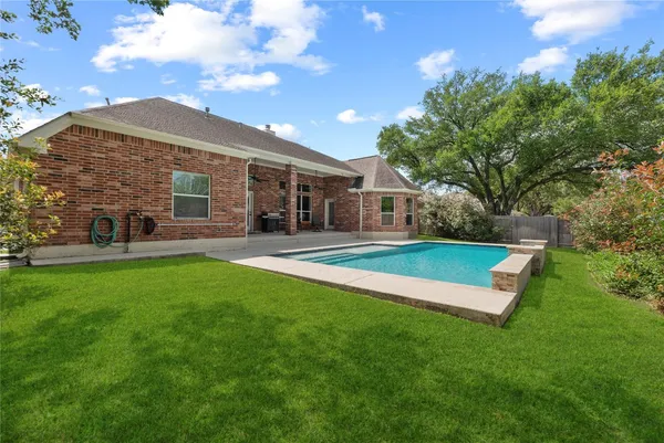 $500,000 | 6039 Whispering Lakes Drive, Katy, TX 77493