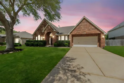 $500,000 | 6039 Whispering Lakes Drive, Katy, TX 77493