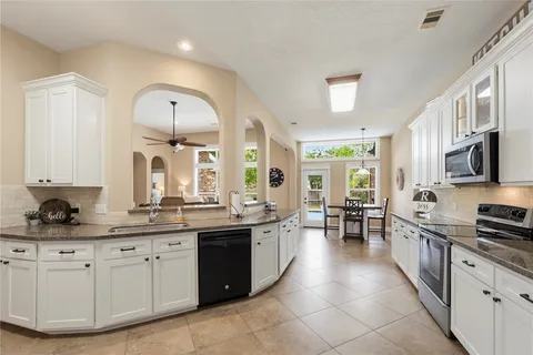 $500,000 | 6039 Whispering Lakes Drive, Katy, TX 77493