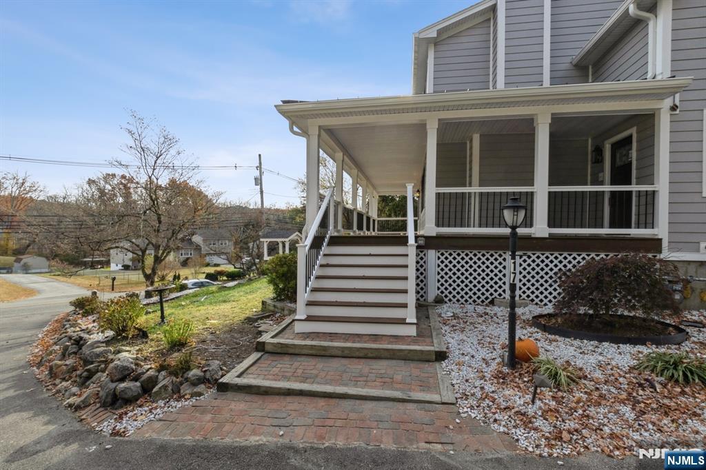 17 Rockaway Valley Road Boonton, NJ 07005 - Photo 4 of 50
