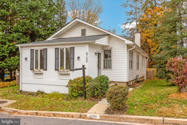 $740,000 | 4700 Bayard Boulevard, Bethesda, MD 20816