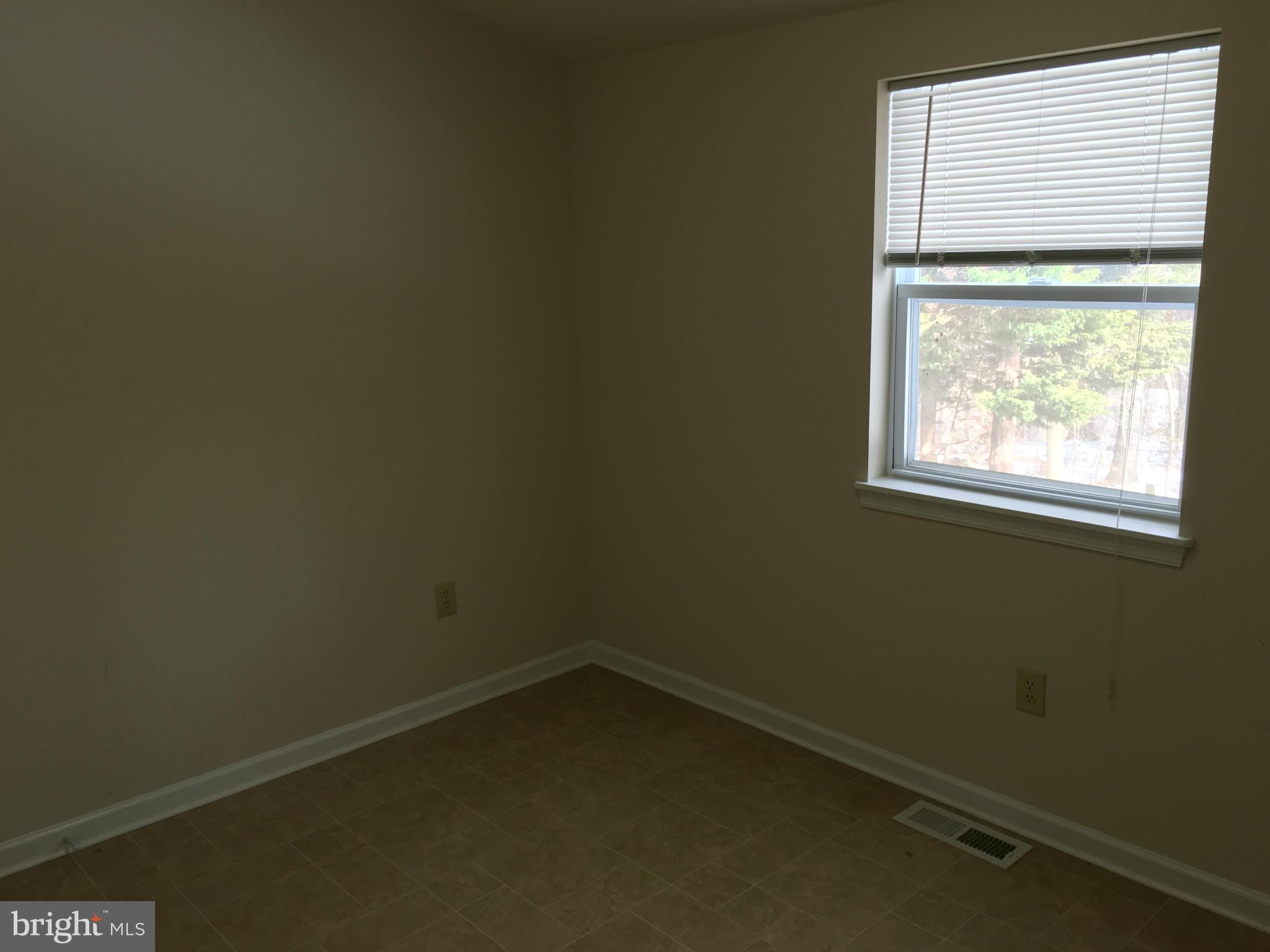101 Pleasant Hill Road Owings Mills, MD 21117 - Photo 3 of 22 Interior (General)