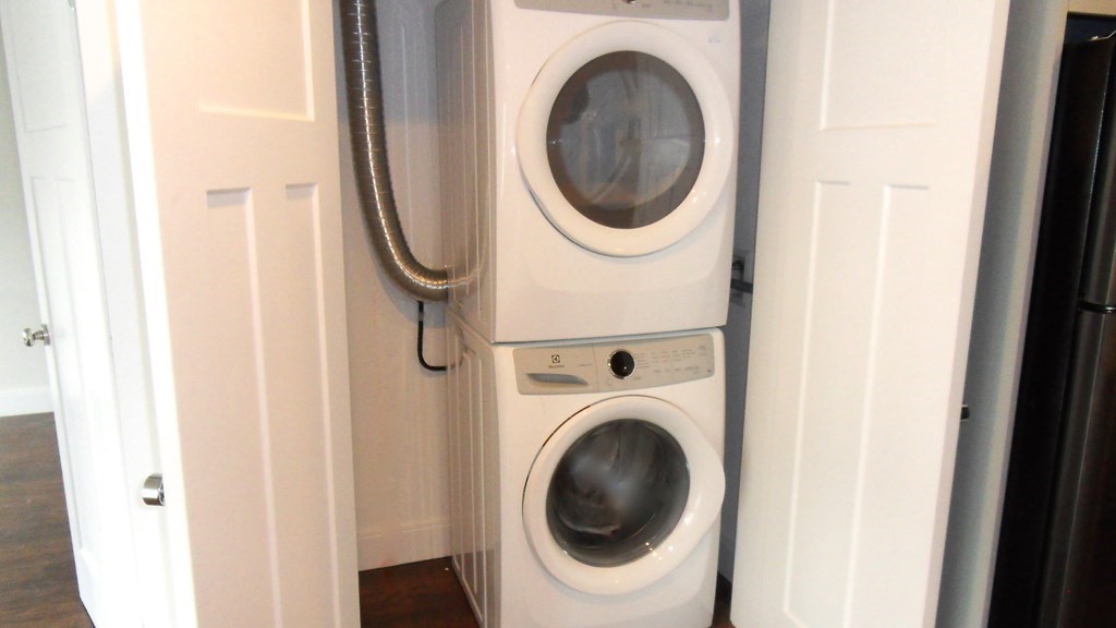 76 Stonley Road, Unit 4 Boston, MA 02130 - Photo 6 of 12